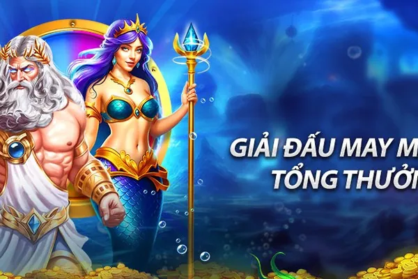 Hình ảnh giải đấu Poker với cúp và bảng xếp hạng